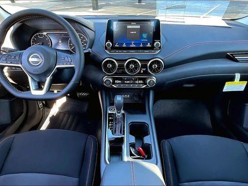 New 2025 Nissan Sentra SR image 5