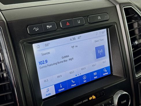 Used 2020 Ford Expedition Max Limited image 15