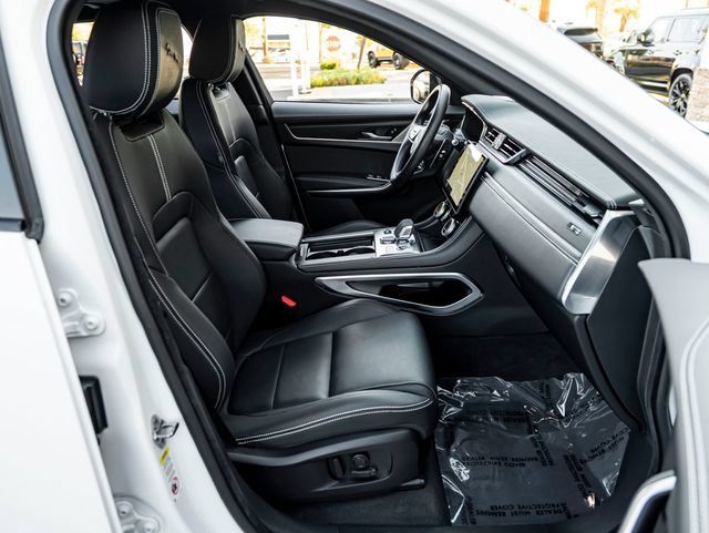 Certified 2025 Jaguar F-PACE R-Dynamic S AWD/4WD image 36