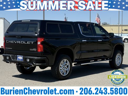 Used 2020 Chevrolet Silverado 1500 High Country w/ Technology Package AWD/4WD image 5