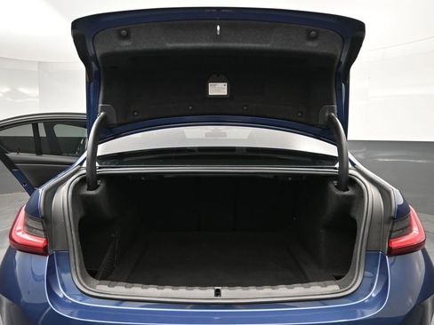 Used 2023 BMW 330i xDrive Sedan w/ Premium Package AWD/4WD image 17