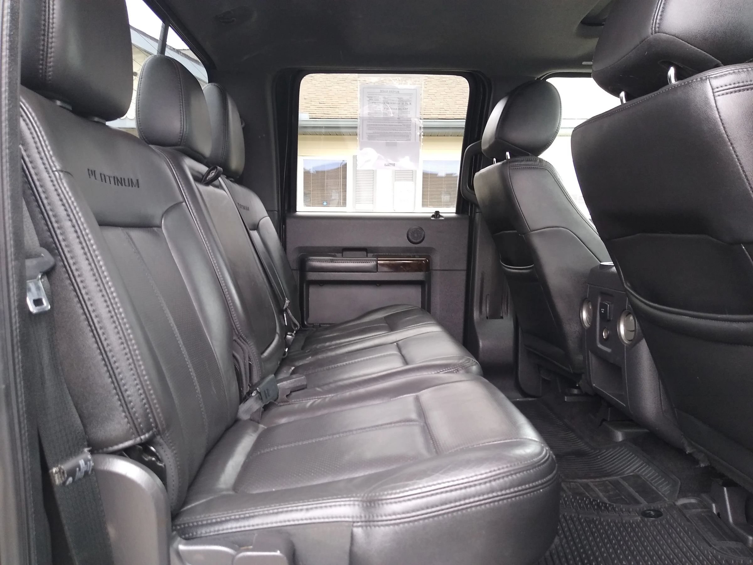 Used 2013 Ford F250 Platinum w/ FX4 Off Road Pkg AWD/4WD image 18