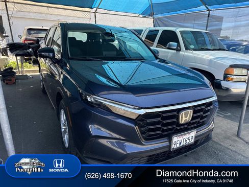 Used 2023 Honda CR-V LX image 1