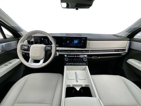 New 2025 Hyundai Santa Fe Calligraphy FWD image 13