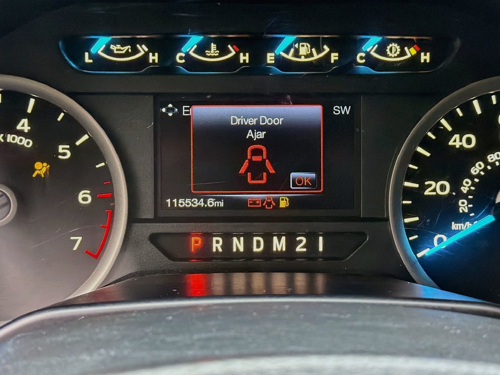 Used 2016 Ford F150 XLT w/ Equipment Group 302A Luxury AWD/4WD image 14