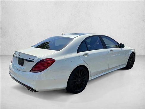 Used 2016 Mercedes-Benz S 550 4MATIC Sedan image 5