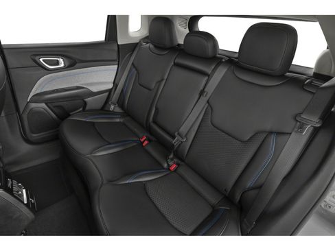 Used 2022 Jeep Compass Limited w/ Elite Group AWD/4WD image 9