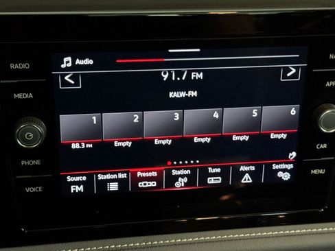 New 2026 Volkswagen Jetta SEL FWD image 16