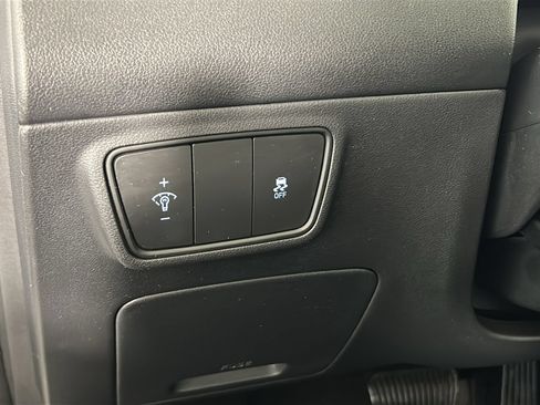 Certified 2023 Hyundai Tucson SE FWD image 24