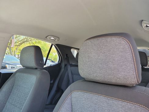 Used 2022 Chevrolet Equinox LT FWD image 23