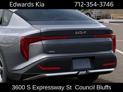 New 2026 Kia K4 FWD image 15