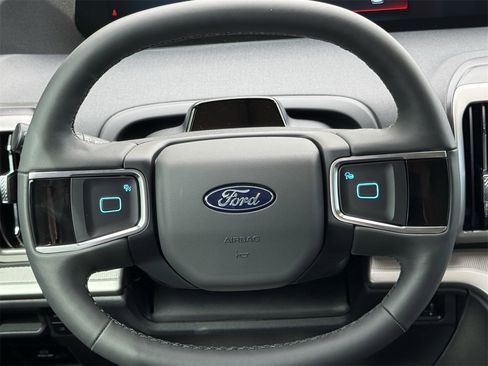 New 2025 Ford Expedition Max Active image 34