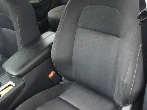 Used 2020 Nissan Altima 2.5 S FWD image 5
