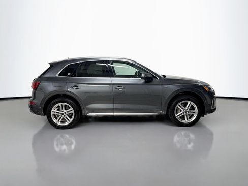 Used 2025 Audi Q5 e Premium Plus AWD/4WD image 8