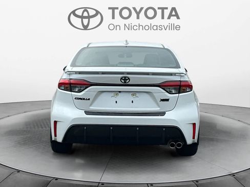 Used 2026 Toyota Corolla XSE FWD image 4
