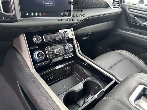 Used 2021 GMC Yukon Denali image 41