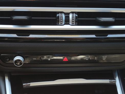 Used 2023 BMW M340i image 24