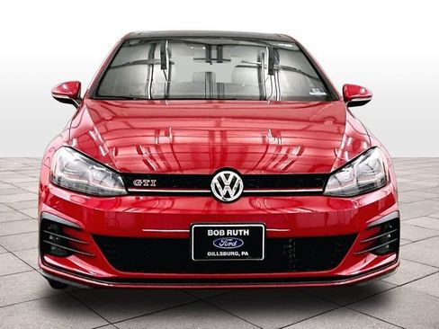Used 2019 Volkswagen GTI SE FWD image 3