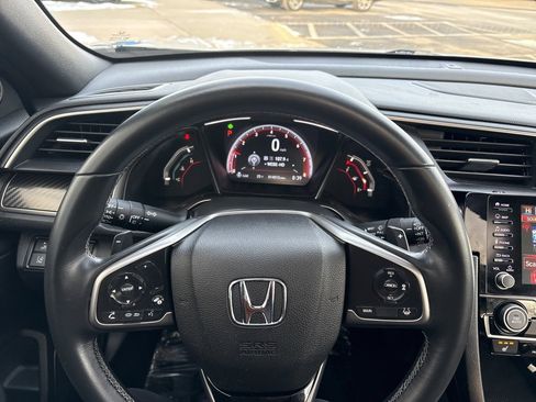 Used 2019 Honda Civic Sport Touring image 16