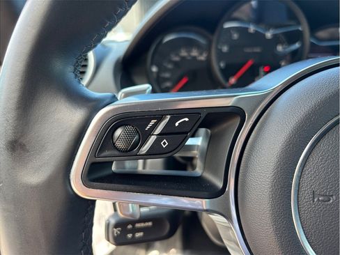 Used 2019 Porsche 718 Cayman RWD image 22
