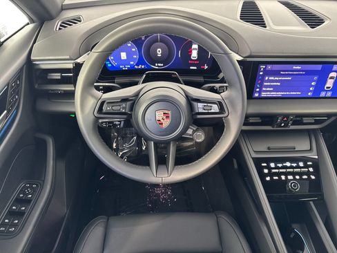 Certified 2026 Porsche Macan 4 Electric AWD/4WD image 16