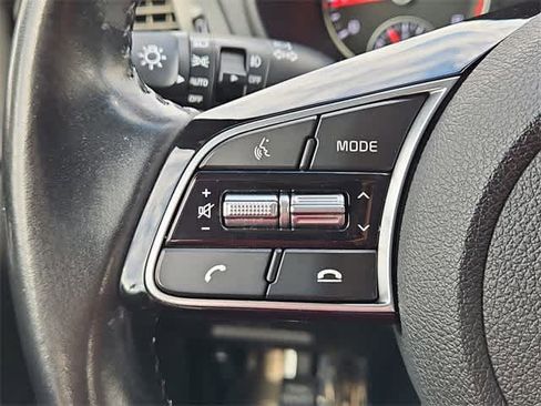 Used 2019 Kia Optima S image 24