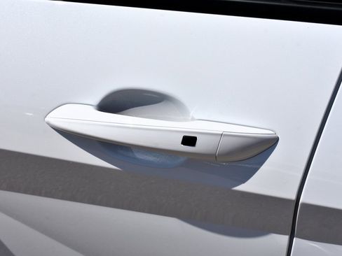 New 2025 Hyundai Elantra Blue w/ Cargo Package image 10