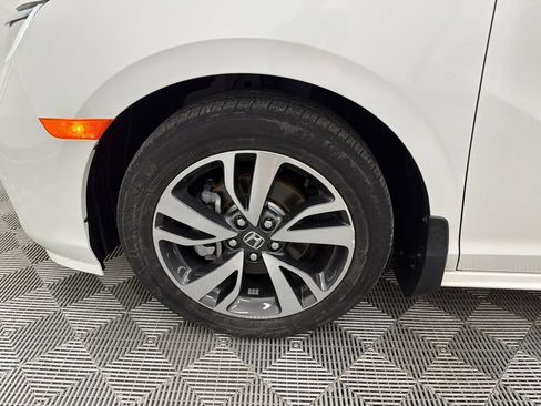 Used 2022 Honda Odyssey Touring image 13