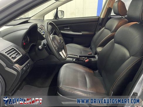 Used 2017 Subaru Crosstrek 2.0i Limited image 10