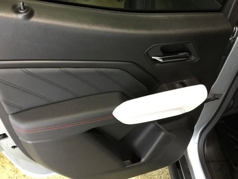 New 2024 GMC Canyon AT4X image 50