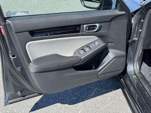 Certified 2024 Honda Civic EX image 15