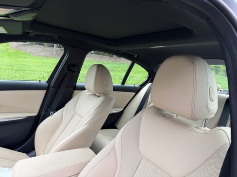 Used 2023 BMW M340i xDrive AWD/4WD image 30
