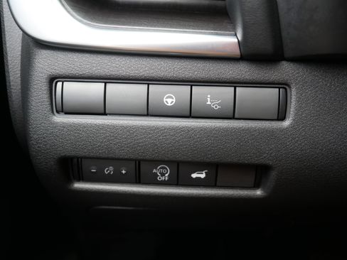Certified 2023 Nissan Rogue Platinum w/ Platinum Premium Package AWD/4WD image 26