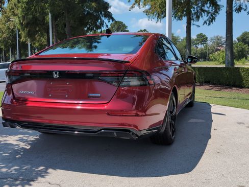 Used 2023 Honda Accord Sport image 10