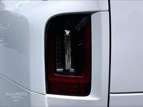 Certified 2025 Rolls-Royce Cullinan AWD/4WD image 27
