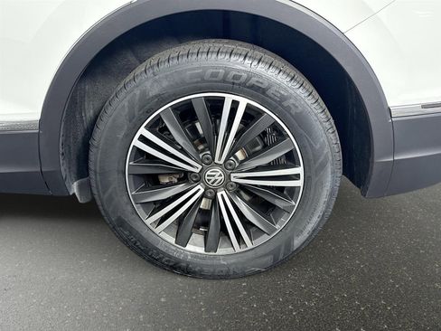 Used 2019 Volkswagen Tiguan SEL image 33