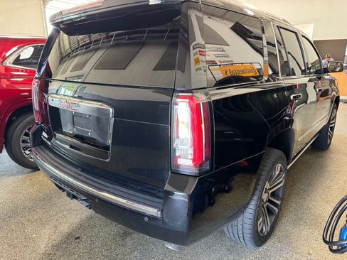Used 2019 GMC Yukon Denali w/ Denali Ultimate Package AWD/4WD image 5