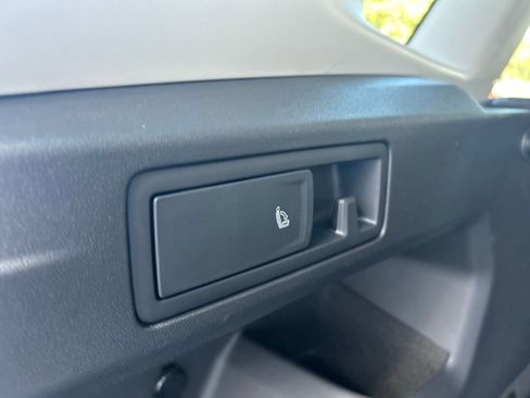 New 2026 Volkswagen Tiguan S image 43