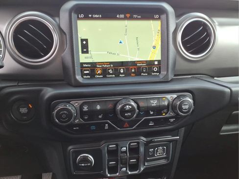 Used 2023 Jeep Wrangler Unlimited Rubicon 4xe w/ Cold Weather Group AWD/4WD image 22