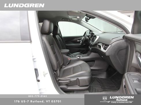 Used 2019 GMC Terrain SLT image 9