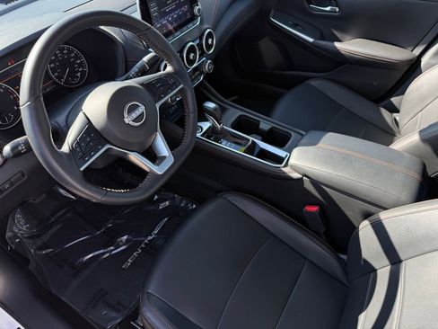 Certified 2025 Nissan Sentra SR w/ SR Premium Package image 18