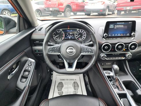 Used 2024 Nissan Sentra SR w/ SR Premium Package FWD image 10