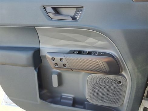 New 2025 Ford Maverick Lariat w/ Black Appearance Package image 42