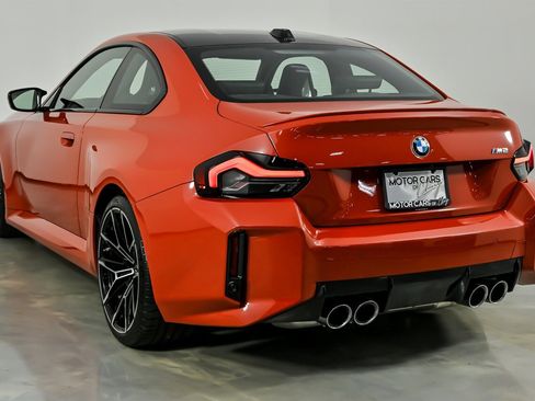 Used 2024 BMW M2 -CARBON PACKAGE w/ Carbon Package image 9