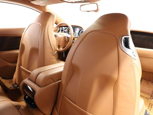 Used 2016 Bentley Continental GT image 69