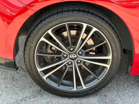 Used 2013 Scion FR-S RWD image 19