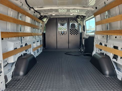Used 2025 Ford Transit 250 Low Roof w/ Exterior Upgrade Package RWD image 11
