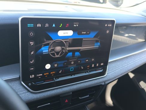 Certified 2025 Volkswagen Tiguan S image 26