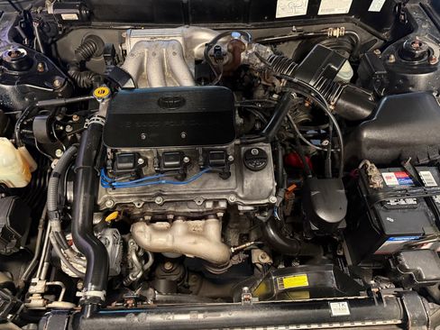 Used 1999 Toyota Avalon XLS FWD image 5