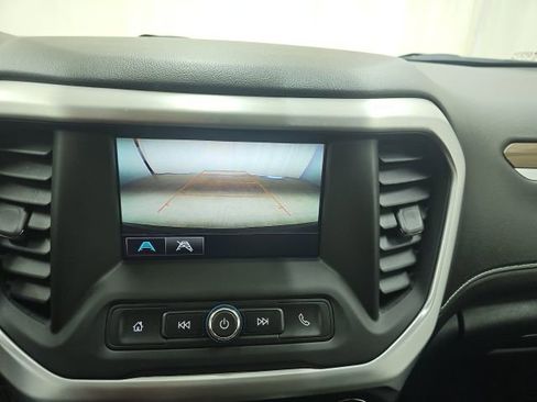 Used 2019 GMC Acadia SLE image 7